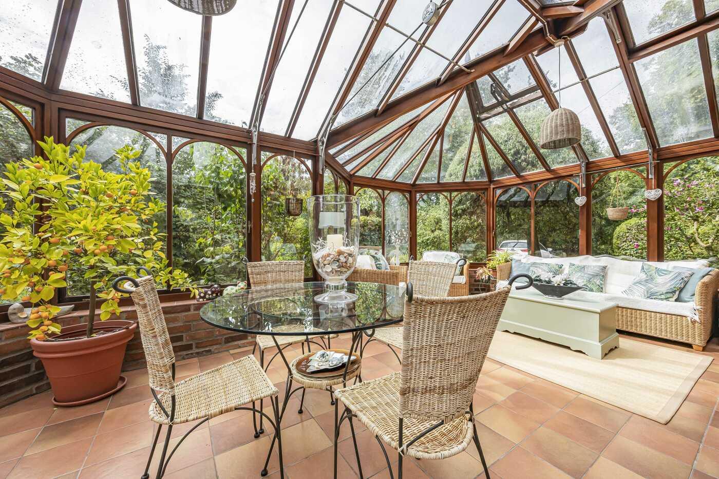 Skirmett, Henley-On-Thames